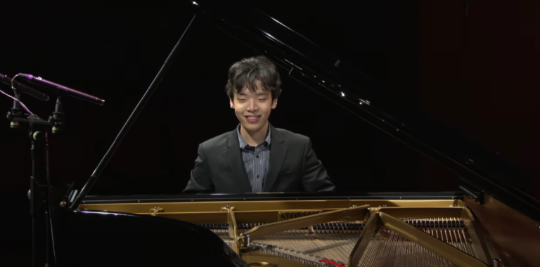 피아니스트 이혁, 한국인 최초로 프랑스 혁명기념일 콘서트 독주