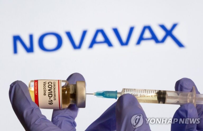 한국정부-노바백스, 백신 기술이전 계약 연장 추진·신속허가 진행