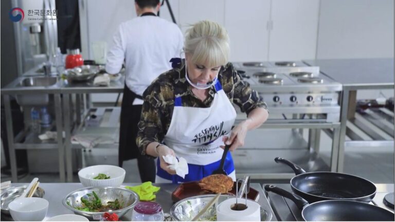아르헨 한식 페스티발, 마라도나 전부인 빈대떡 부치고!