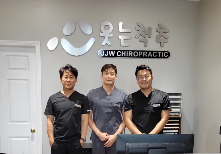 웃는 척추 “산후통, 거북목 교정 치료” 특별 프로그램 마련 웃는 척추 “산후통, 거북목 교정 치료” 특별 프로그램 마련