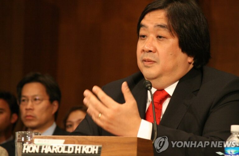“한국계 미 국무부 법률고문, 아이티 난민추방 비판 뒤 사임” “한국계 미 국무부 법률고문, 아이티 난민추방 비판 뒤 사임”