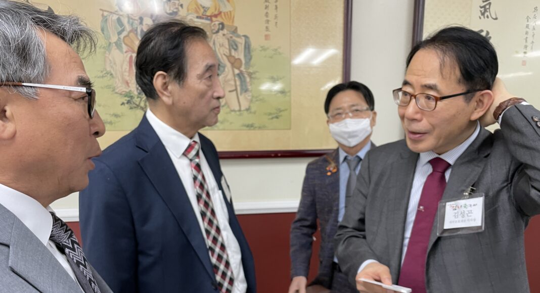 09AB1DD8-2964-4B7D-B4BB-0878F7E2E10A