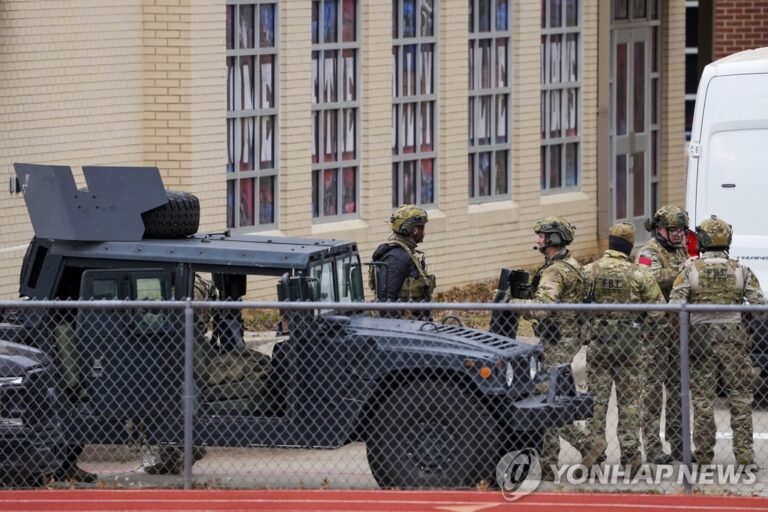 美 유대교 회당 인질범은 40대 영국인…작년 말 미국에 입국