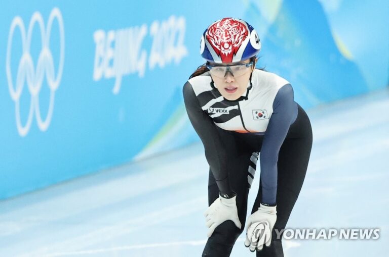 ‘험담 피해자’ 쇼트트랙 김아랑도 대표팀 합류…심석희와 만난다 ‘험담 피해자’ 쇼트트랙 김아랑도 대표팀 합류…심석희와 만난다