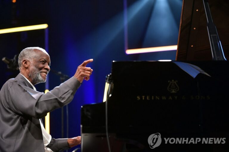 [연주영상] 재즈 피아니스트 거장 아마드 자말 92세로 별세