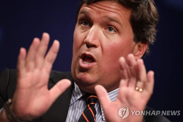 [분석] 해고된 언론인의 힘..팍스뉴스 ‘간판’ 터커 칼슨 파장