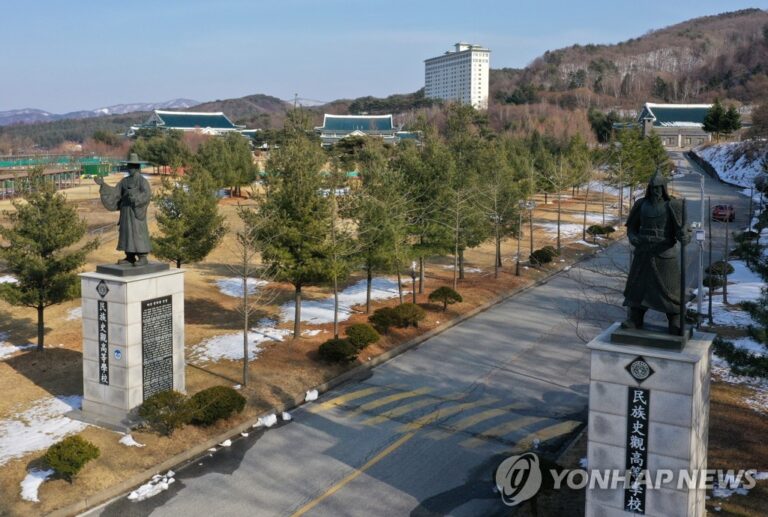 민족사관고, 대안학교 전환 추진