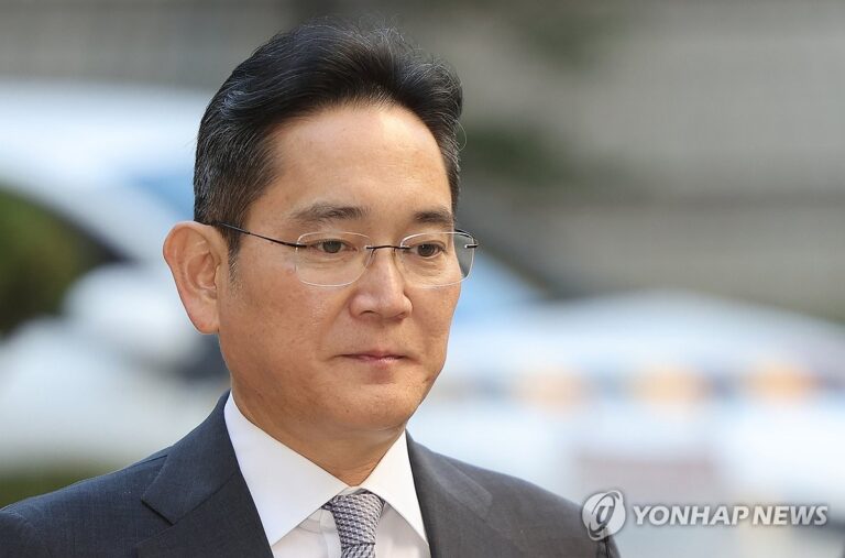 검찰, 부당합병으로 이재용에 징역 5년 구형 검찰, 부당합병으로 이재용에 징역 5년 구형