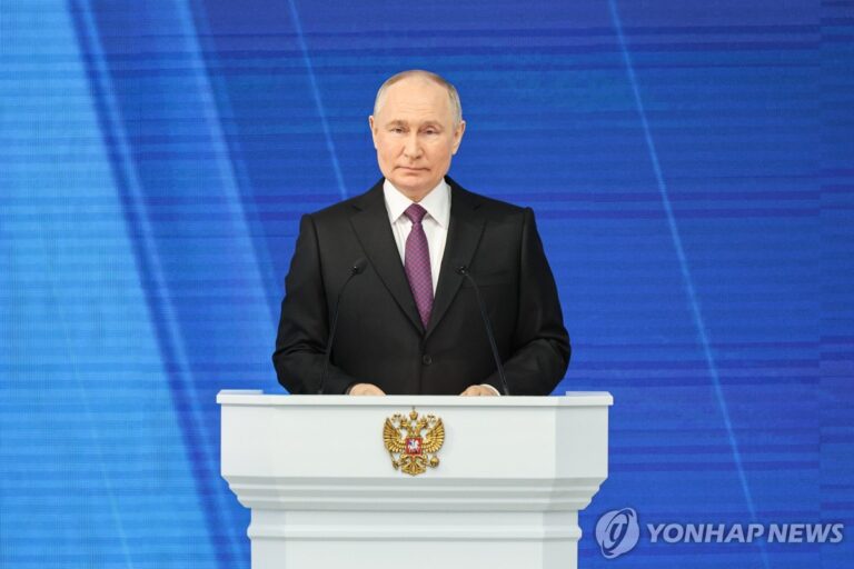 푸틴, 핵무기 열거하며 “서방 파병시 핵전쟁 위험” 경고