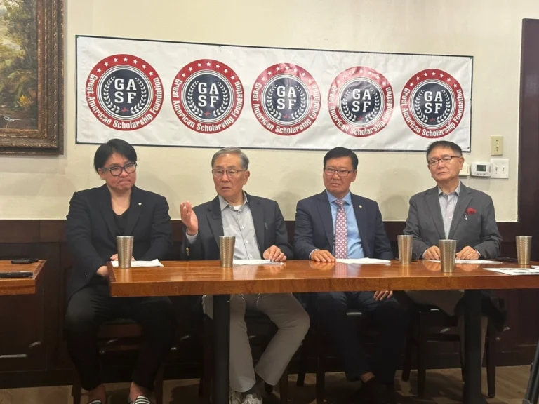 장학금 개인당 1만달러 “위대한 미국 장학금” 신청하세요!