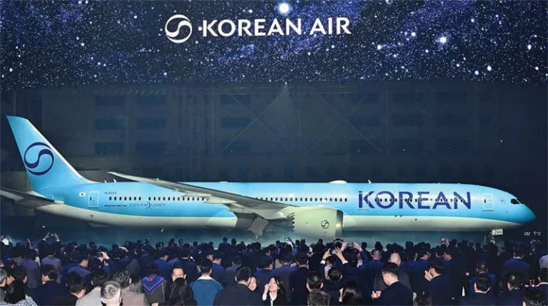 대한항공, 캐나다 항공사 웨스트젯 지분 10% 인수 대한항공, 캐나다 항공사 웨스트젯 지분 10% 인수